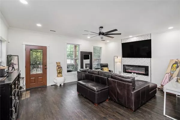 Atlanta, GA 30310,1228 Ladd ST SW