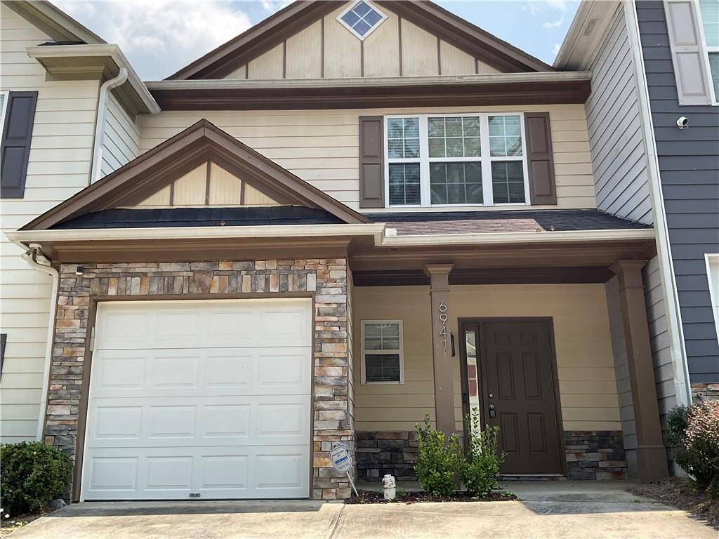 6941 Rogers PT, Lithonia, GA 30058
