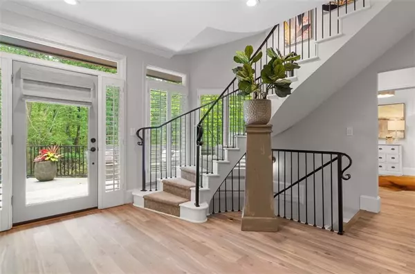 Big Canoe, GA 30143,220 Wake Robin DR