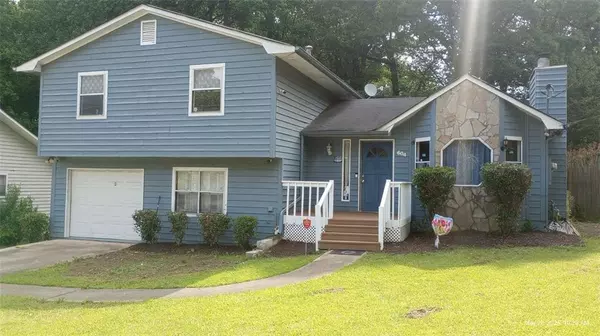 604 PEPPERWOOD LN, Stone Mountain, GA 30087