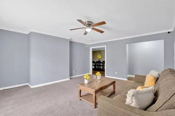 Lithonia, GA 30038,122 RUE FONTAINE