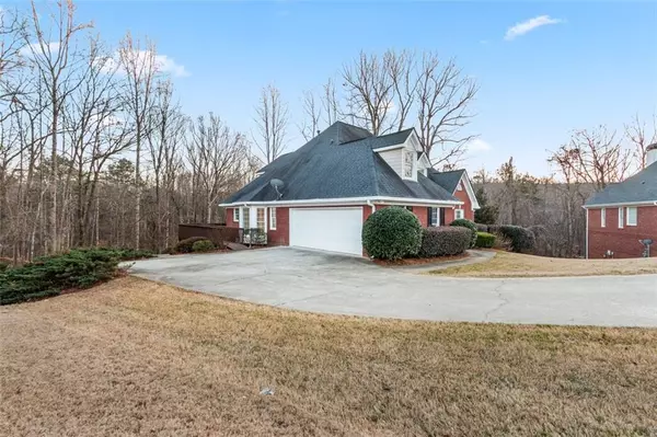 Loganville, GA 30052,816 IVY RIDGE DR