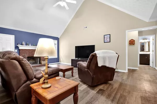Gainesville, GA 30507,5166 Huntingford DR