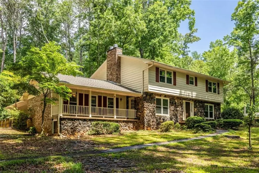 5410 Rosser RD, Stone Mountain, GA 30087