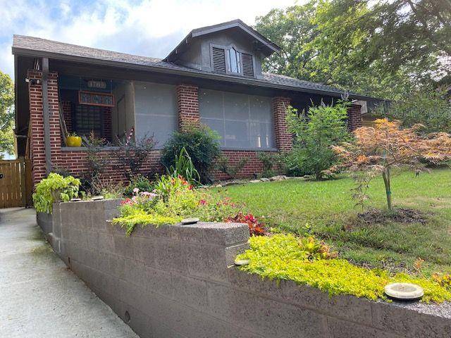 1789 Thompson AVE, East Point, GA 30344