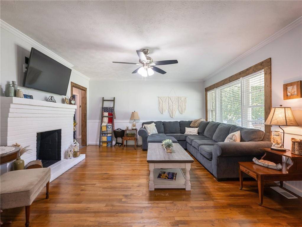 Dawsonville, GA 30534,80 Mills Ford RD