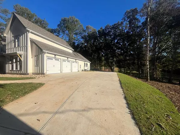Canton, GA 30114,2200 Upper Burris RD