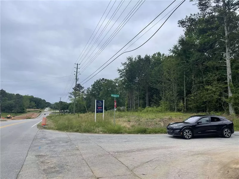 2597 Lee RD, Lithia Springs, GA 30122