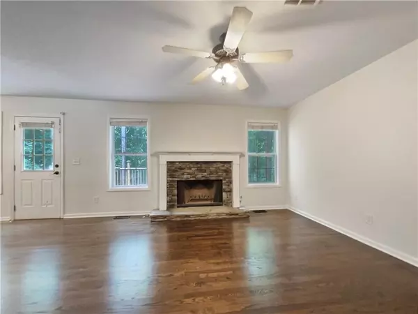 Acworth, GA 30101,6001 Deer Springs LN NW