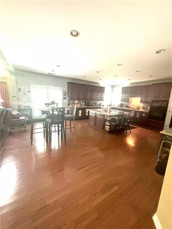 Fairburn, GA 30213,7625 CEDAR GROVE CT