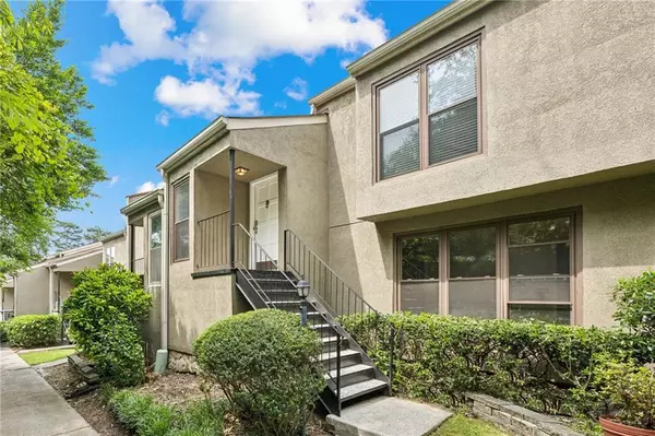 1719 Woodcliff CT NE, Atlanta, GA 30329