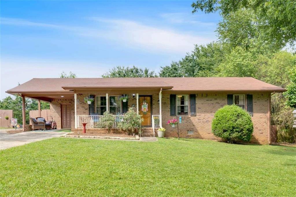 1277 Abrams RD SE, Silver Creek, GA 30173