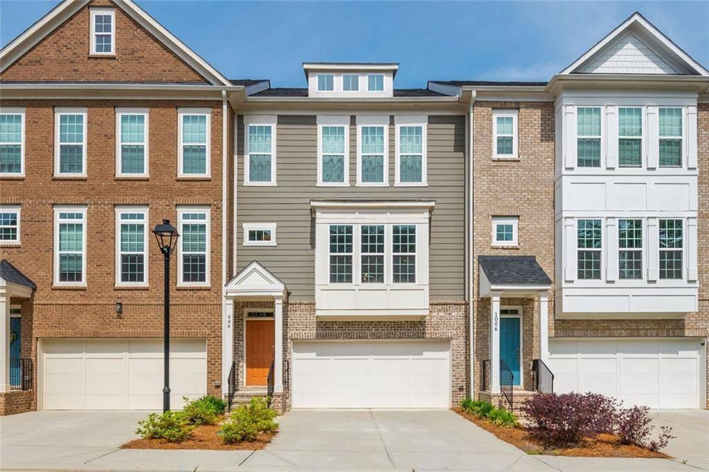 996 Layton DR, Buford, GA 30518