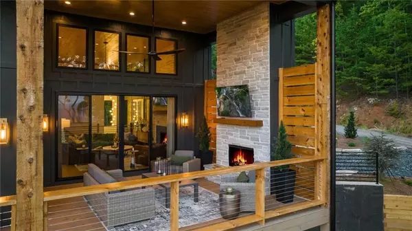 Blue Ridge, GA 30513,146 Overlook WAY