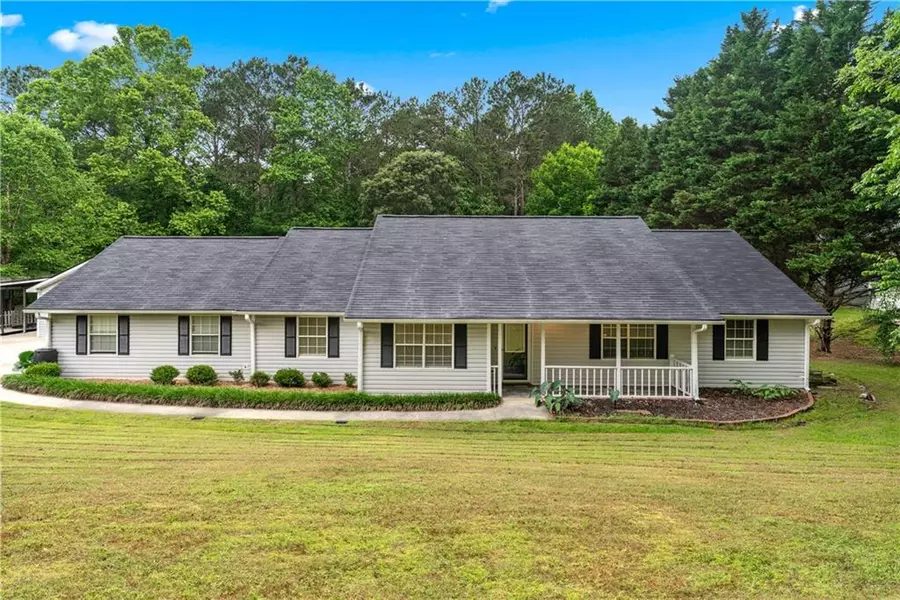4274 Timber Trace Road, Loganville, GA 30052
