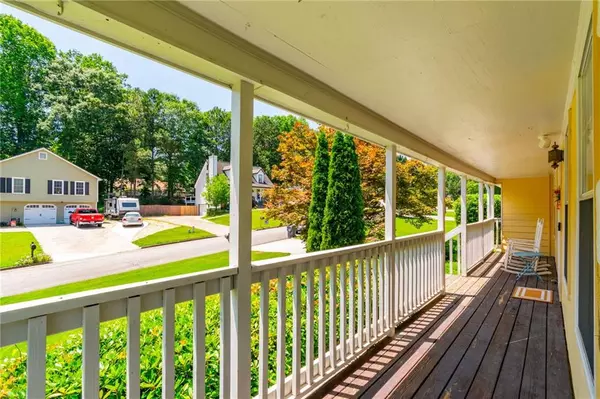 Sugar Hill, GA 30518,5425 Windswept TRCE