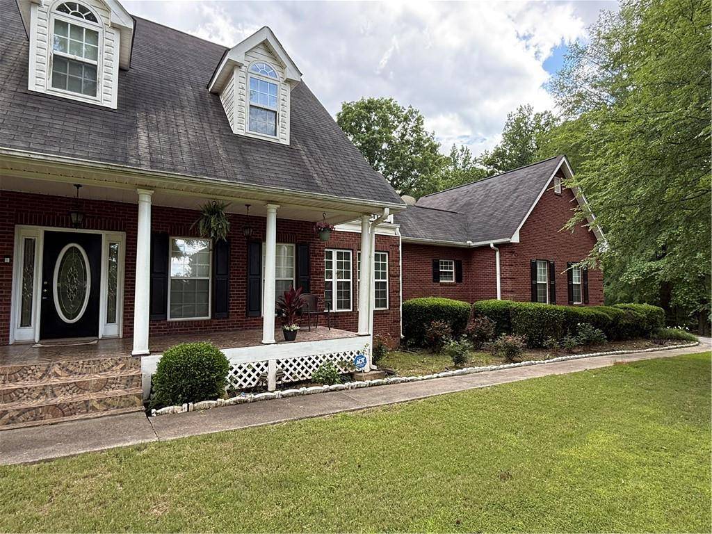 Oxford, GA 30054,349 Bald Rock RD