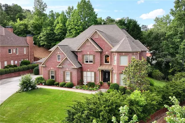 Suwanee, GA 30024,3332 Heathchase LN