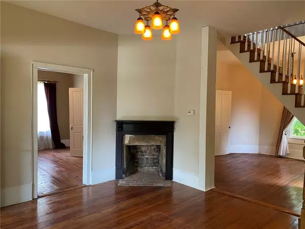 Lilburn, GA 30047,101 1st AVE NW