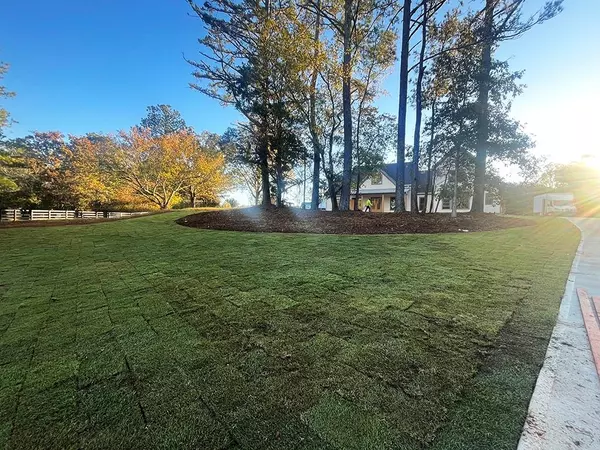 White, GA 30184,526 Spring Place RD NE