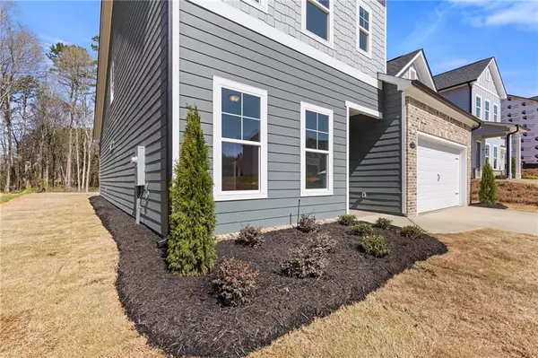 Jefferson, GA 30549,127 Crimson Feather DR