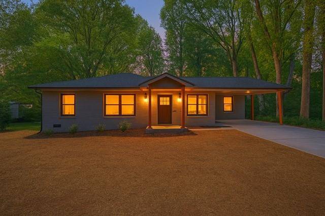 Decatur, GA 30032,1995 MCAFEE RD