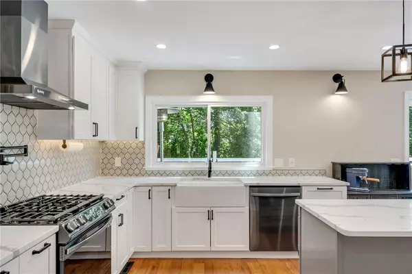 Atlanta, GA 30318,2356 Defoors Ferry RD NW