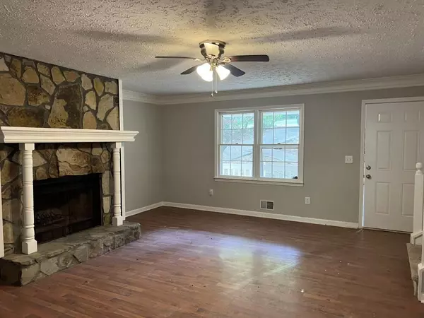 Marietta, GA 30064,1978 Winding Creek LN SW