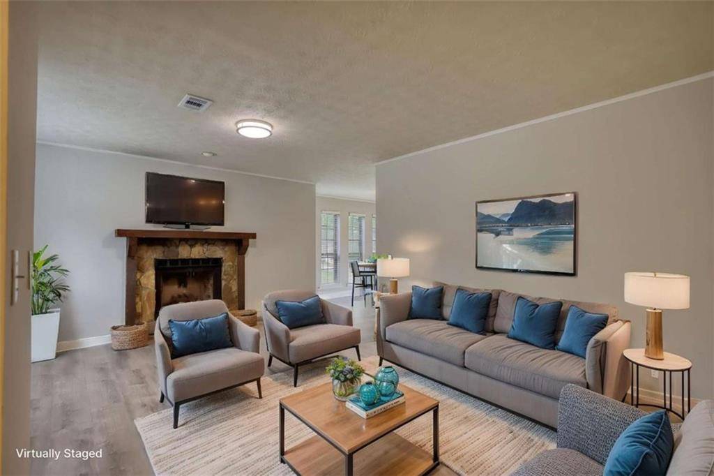 Stone Mountain, GA 30083,924 Park Gate PL