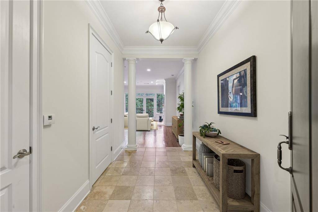 Atlanta, GA 30339,3280 Stillhouse LN SE #212