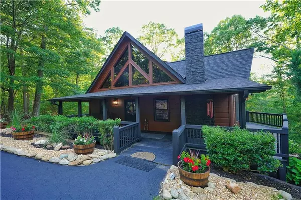 162 Grayson PT, Blue Ridge, GA 30513