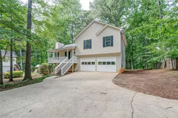 Douglasville, GA 30134,459 BAKERS BRIDGE CIR