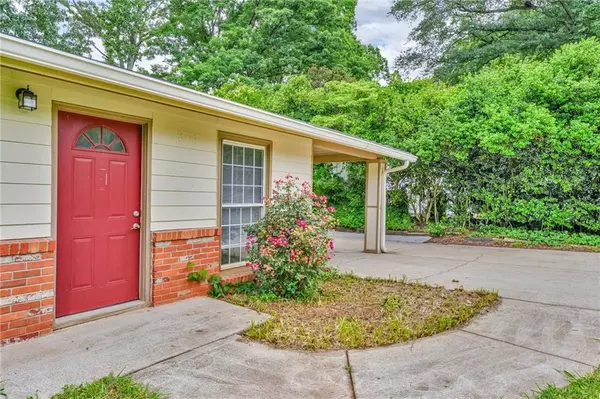 Atlanta, GA 30360,3395 Spring DR