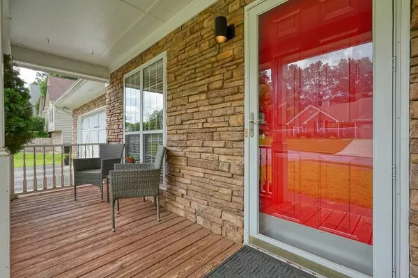 Woodstock, GA 30189,2004 Spicers LN