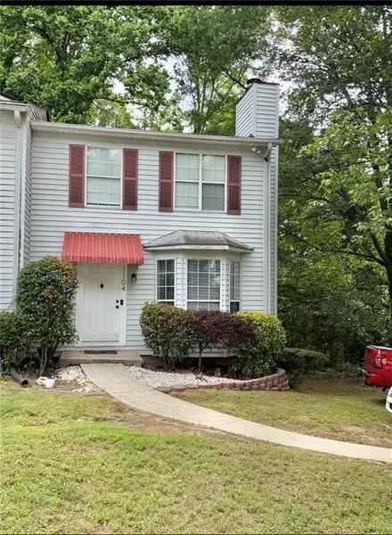 1104 Huntington TRCE SE, Smyrna, GA 30082