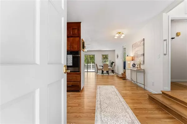 Martin, GA 30557,131 Shoreside DR