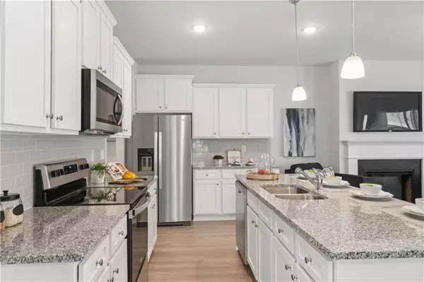 Conyers, GA 30013,6001 Pine Bluff PL