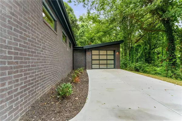 Atlanta, GA 30318,998 Lookout AVE NW