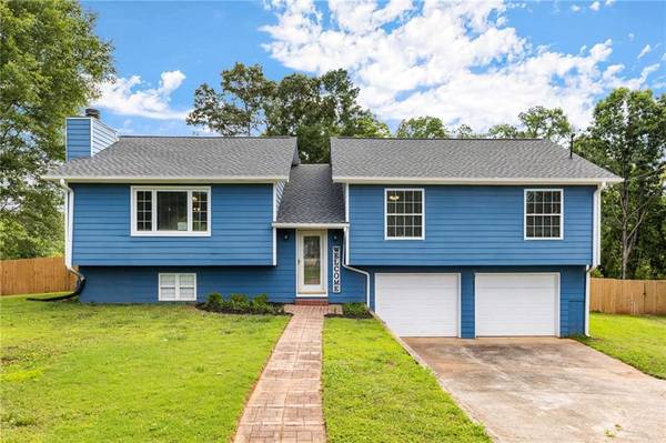 319 Hill Crest CIR, Woodstock, GA 30188