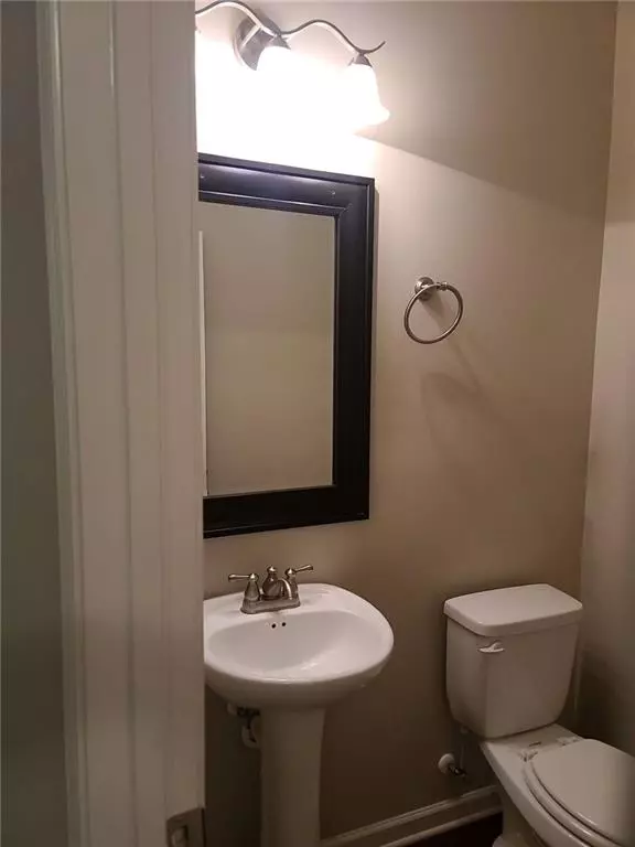 Alpharetta, GA 30004,1445 Winshire CV