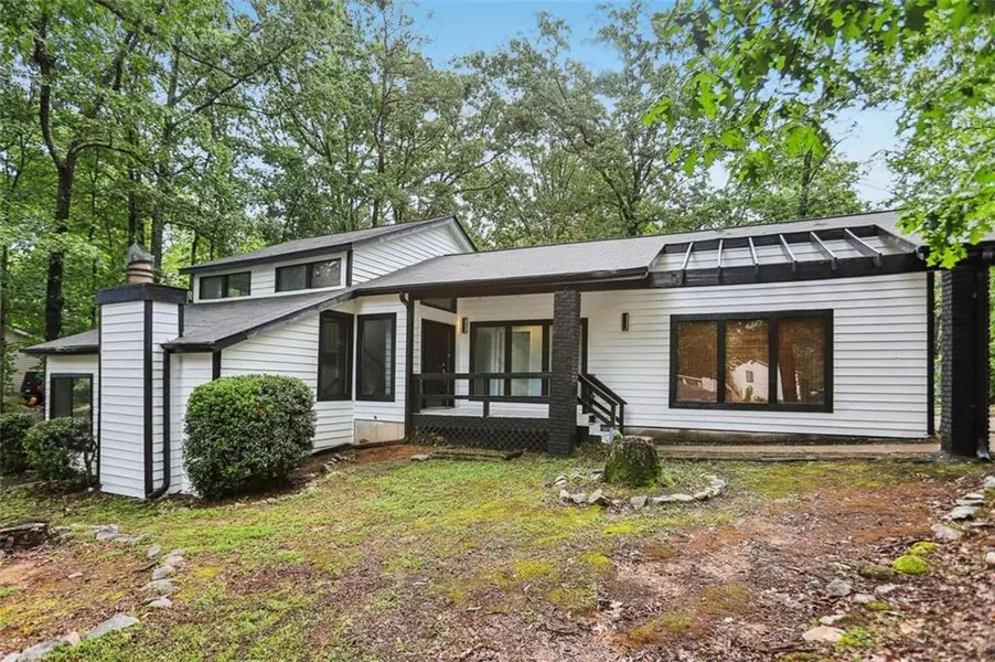 6700 KNOLLWOOD CIR, Douglasville, GA 30135
