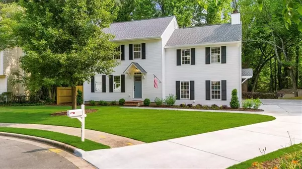 Roswell, GA 30075,270 Park Bridge LN