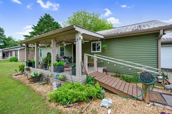 4223 Spring Valley DR, Cohutta, GA 30710