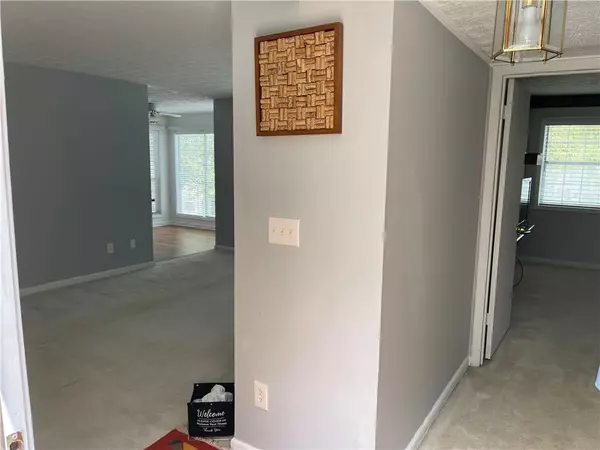 Peachtree Corners, GA 30092,1304 Glenleaf DR