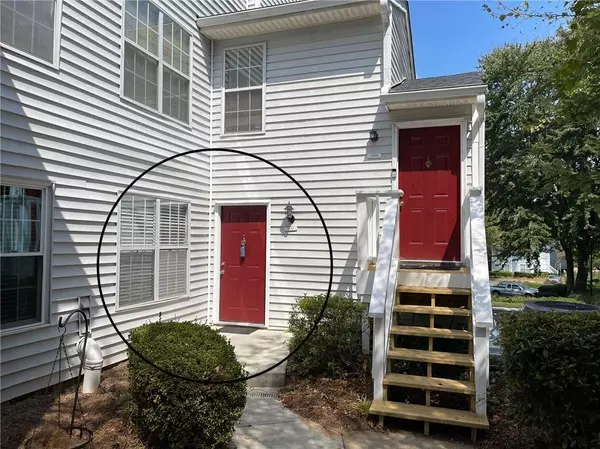 Peachtree Corners, GA 30092,1304 Glenleaf DR