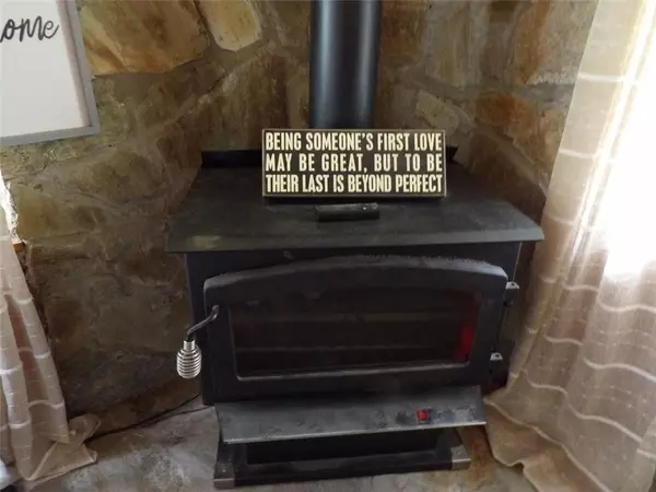 Winston, GA 30187,3096 CAMPGROUND RD