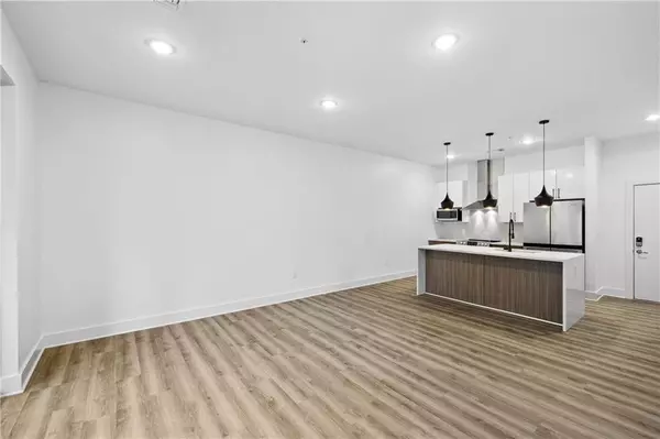 Atlanta, GA 30317,112 Rogers ST NE #304