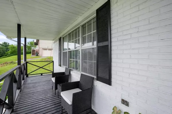 Rossville, GA 30741,1717 E Rebel RD