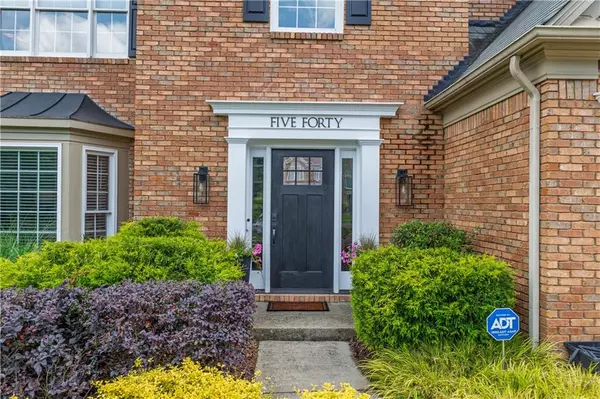Alpharetta, GA 30022,540 Shale CT