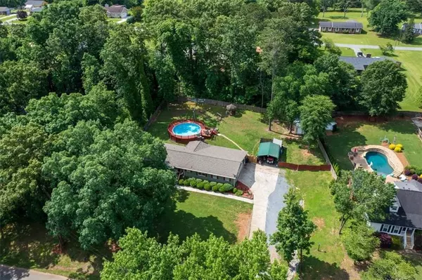 Rockmart, GA 30153,18 Hillside DR